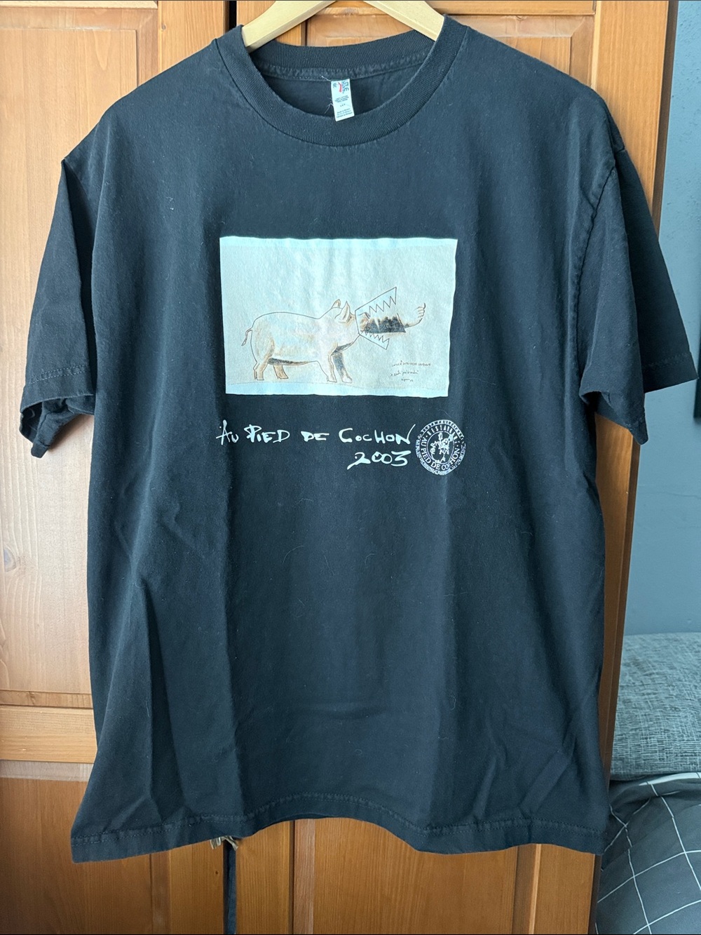 Black Graphic Au Pied De Cochon T-Shirt (Size L)